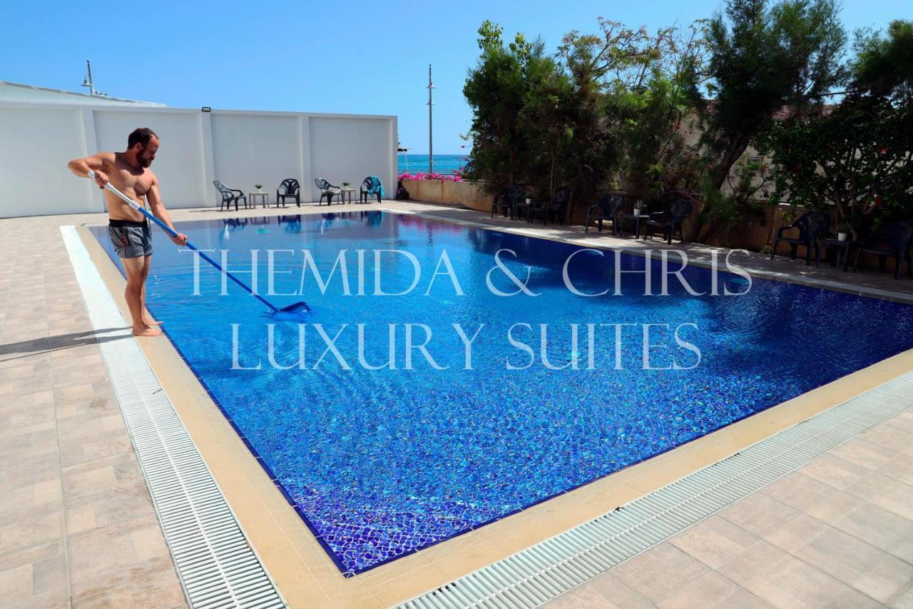Beachfront Skyline Retreat 1Br Pool Central Larnaca Bagian luar foto