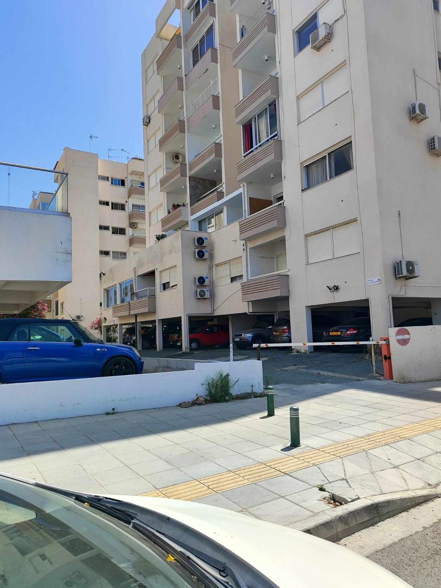 Luxury Penthouse 1Br-Seafront-Seasonal Pool-Central Larnaca Bagian luar foto